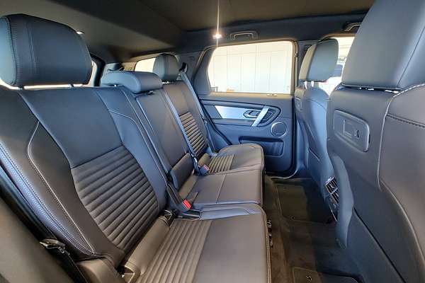 2024 Land Rover Discovery Sport P250 Dynamic SE L550