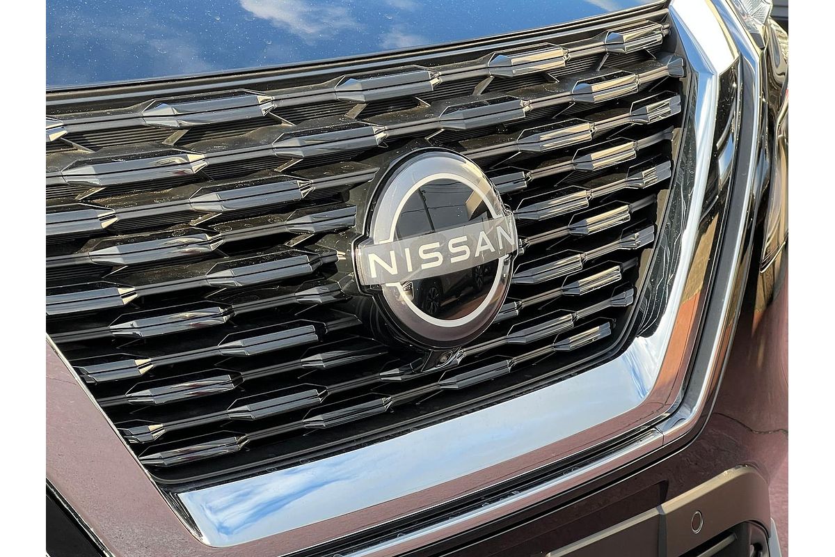 2024 Nissan X-TRAIL ST-L T33