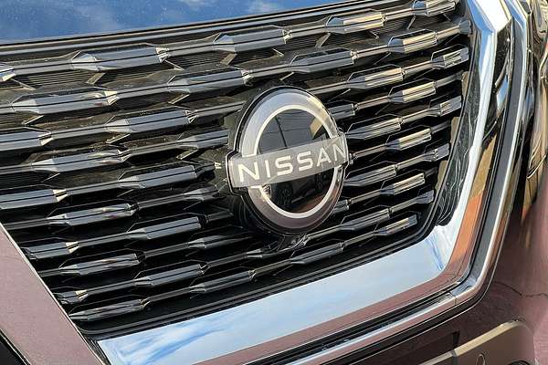 2024 Nissan X-TRAIL ST-L T33