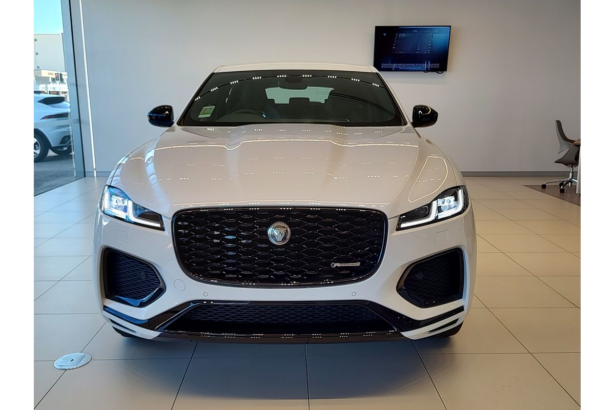 2024 Jaguar F-PACE D300 R-Dynamic SE X761