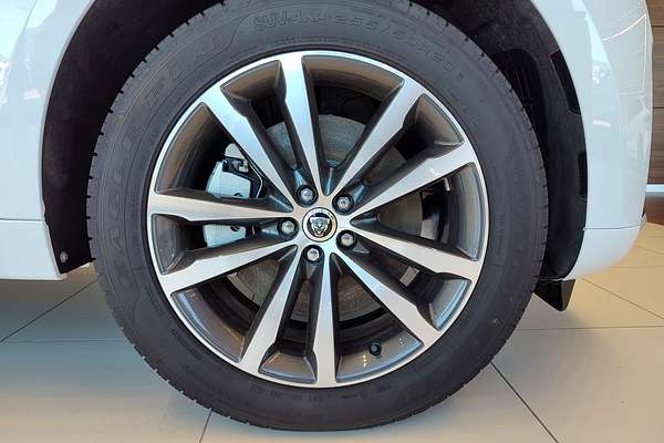 2024 Jaguar F-PACE D300 R-Dynamic SE X761