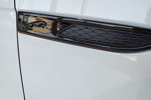 2024 Jaguar F-PACE D300 R-Dynamic SE X761
