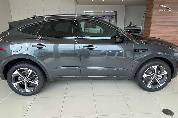 2024 Jaguar E-PACE P250 R-Dynamic SE X540