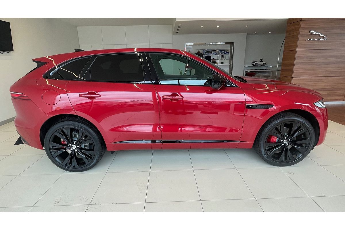 2024 Jaguar F-PACE P250 R-Dynamic SE X761