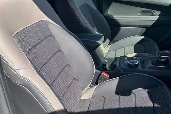 2024 Volkswagen Amarok TDI600 Style NF 4X4