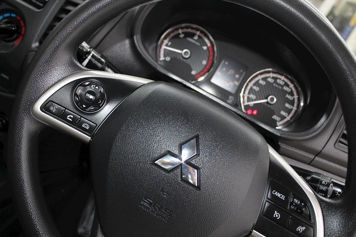 2020 Mitsubishi Triton GLX MR Rear Wheel Drive