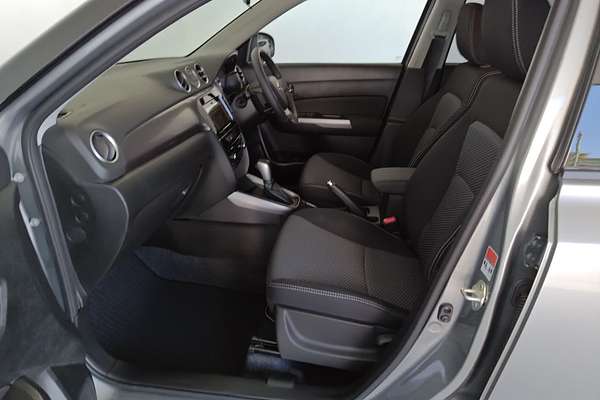 2024 Suzuki Vitara LY Series II