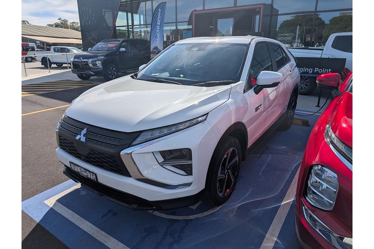 2024 Mitsubishi Eclipse Cross PHEV ES YB