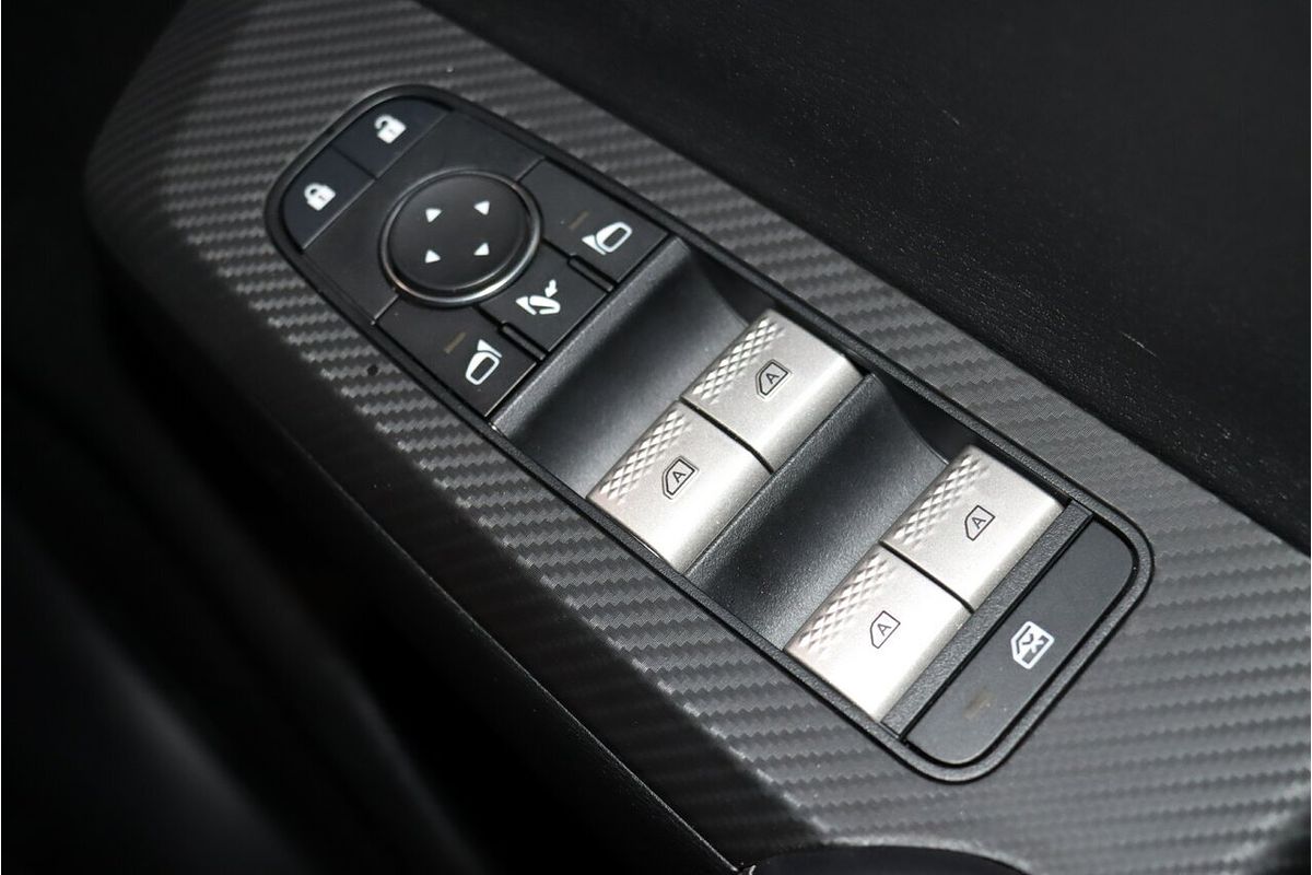 2023 Mitsubishi Outlander LS ZM