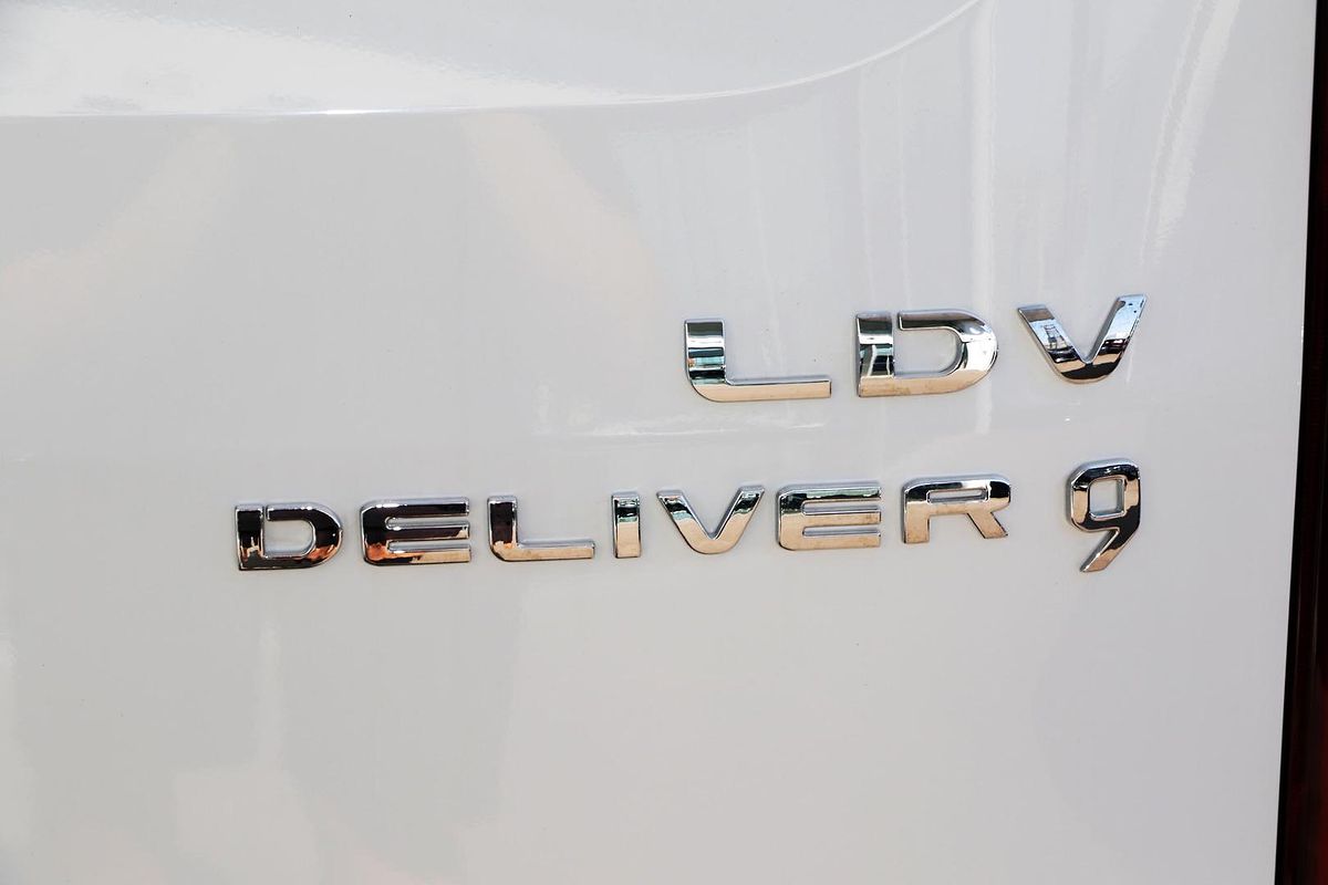 2024 LDV Deliver 9 LWB