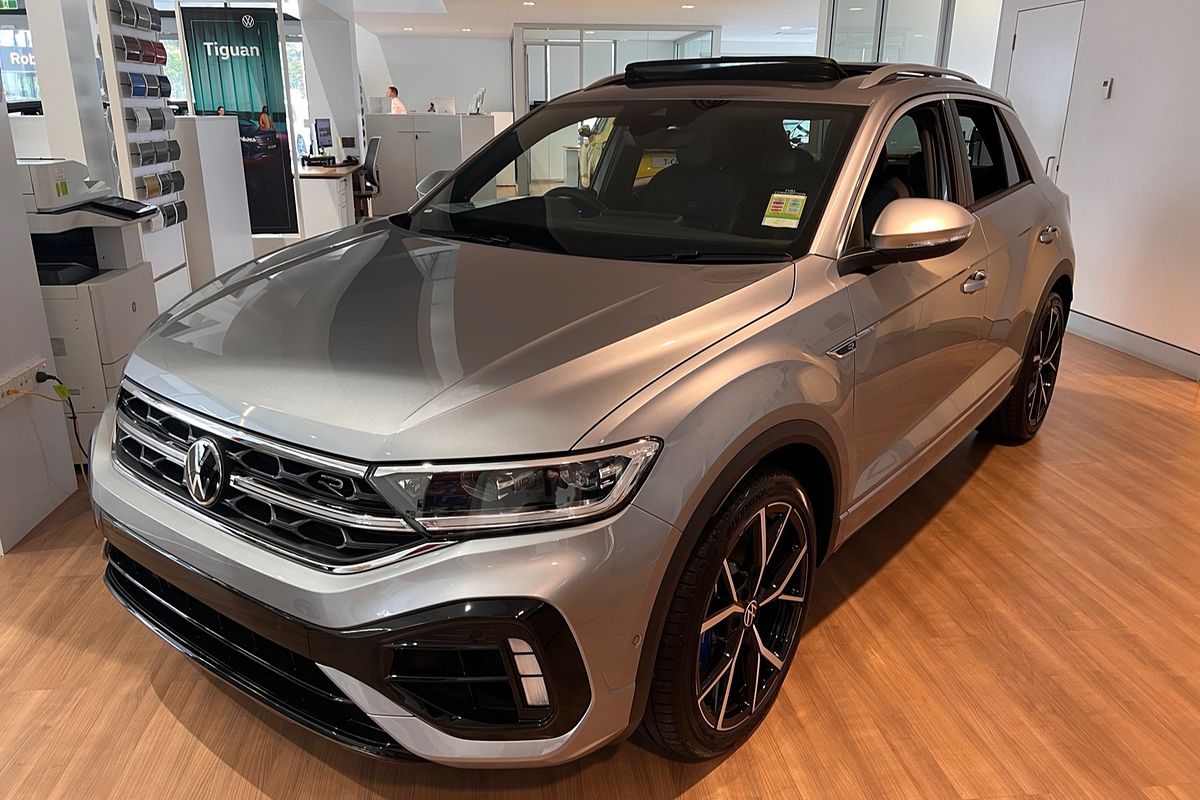 2023 Volkswagen T-Roc R D11