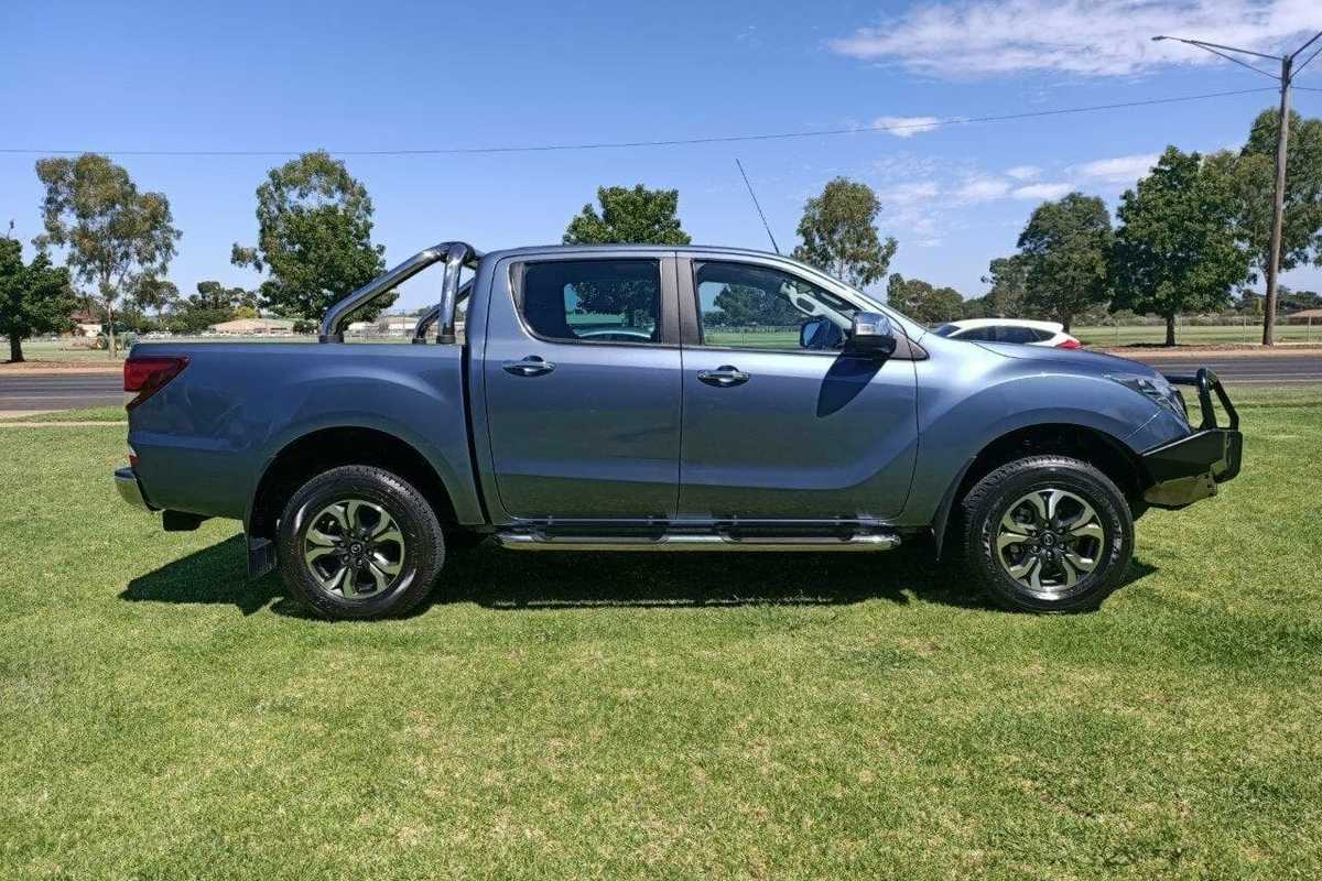 2017 Mazda BT-50 GT UR