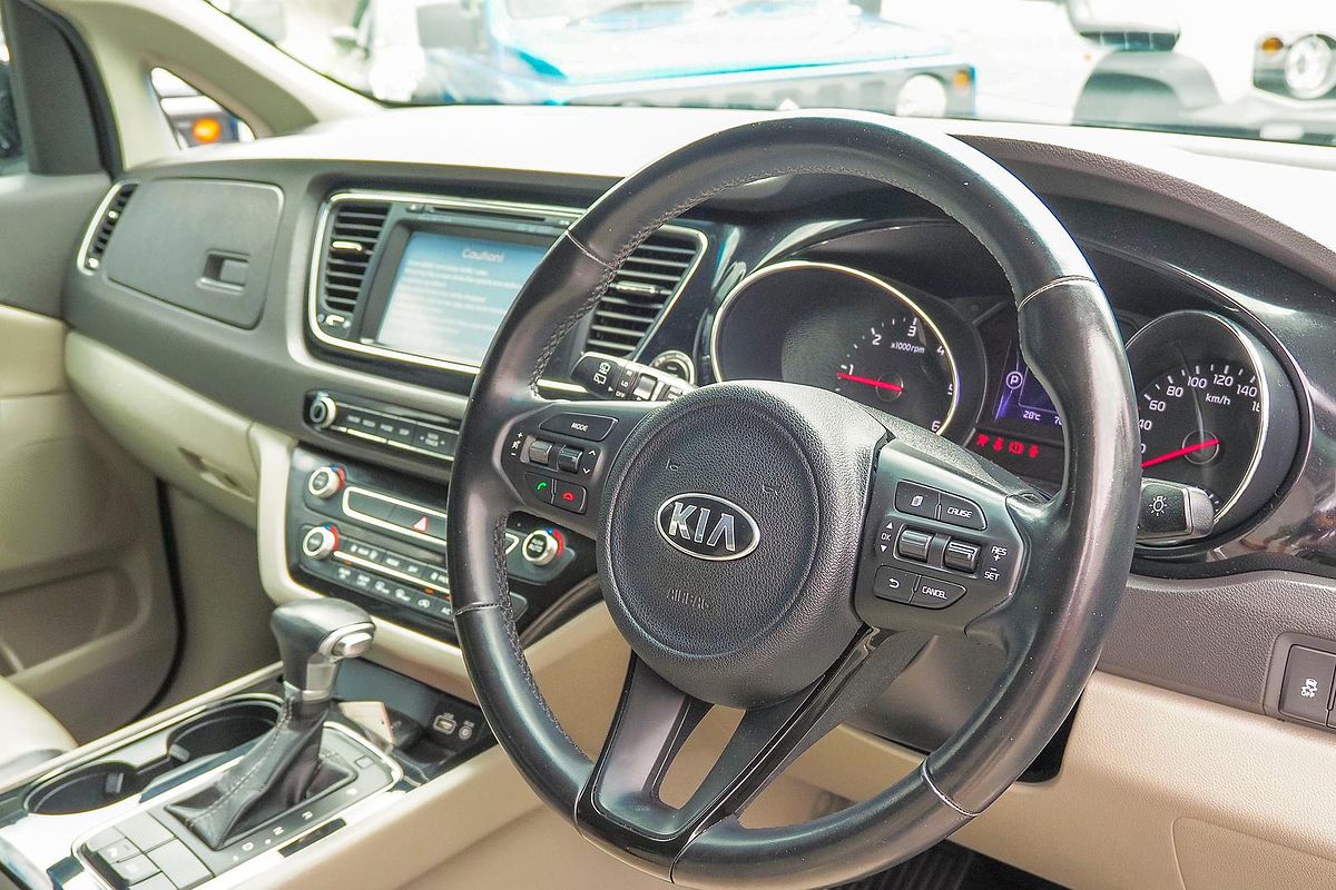2017 Kia Carnival SLi YP