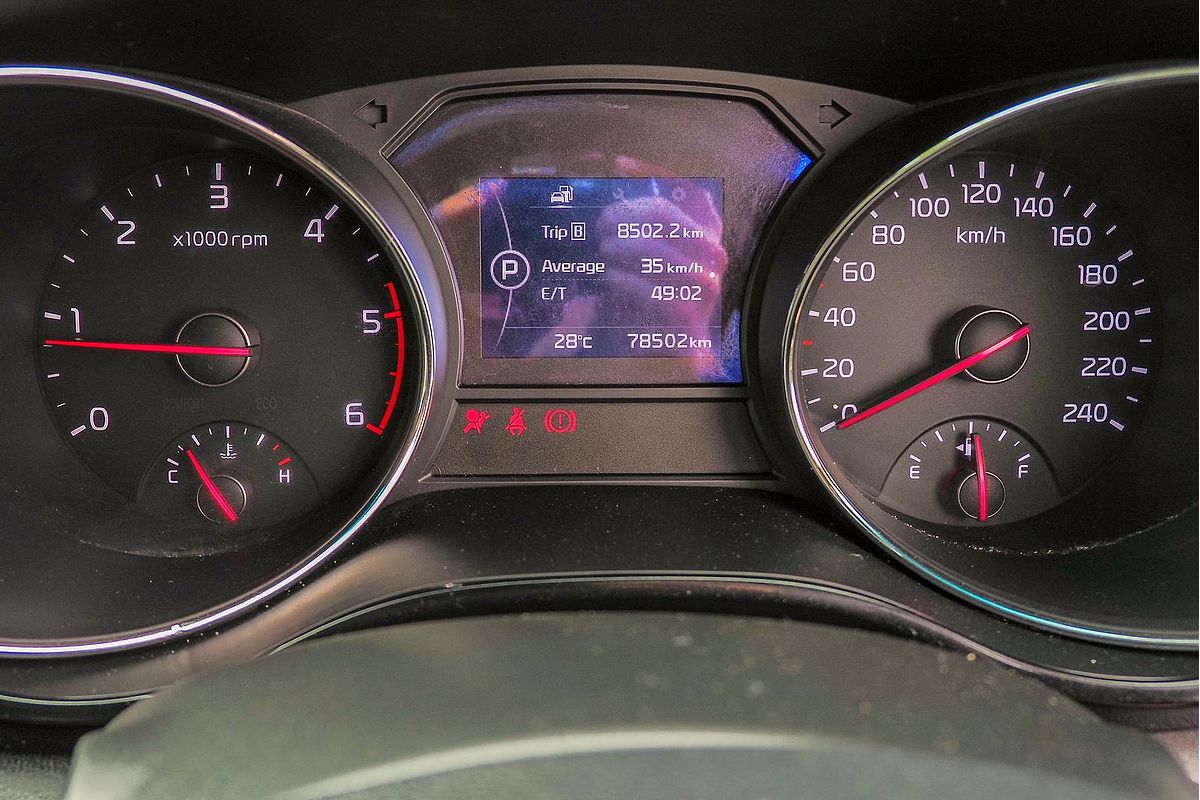 2017 Kia Carnival SLi YP