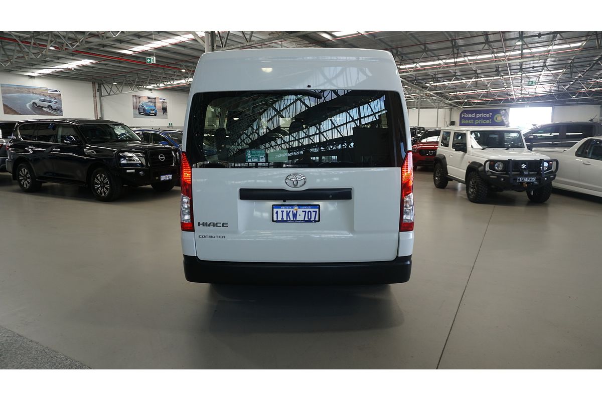 2022 Toyota Hiace Commuter GDH322R