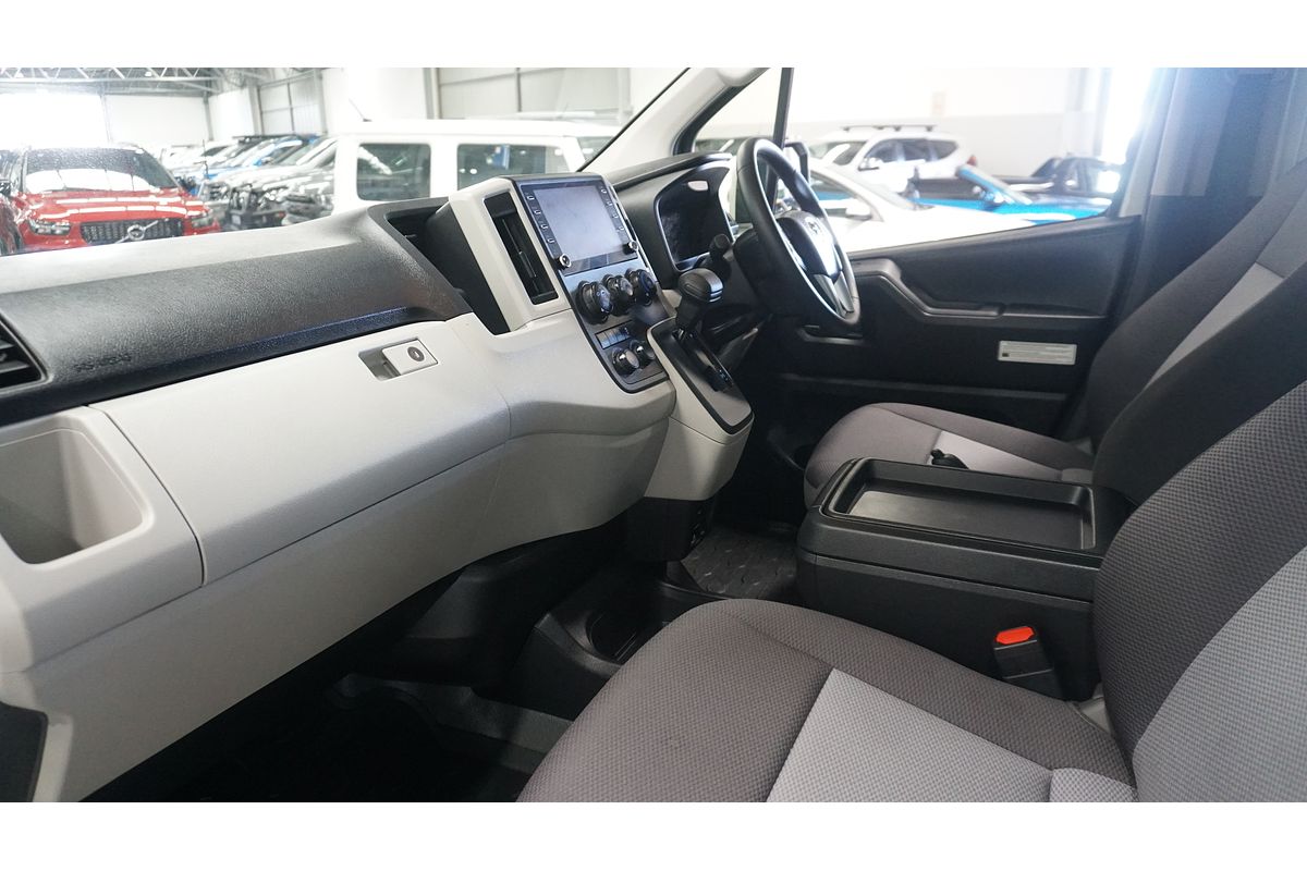 2022 Toyota Hiace Commuter GDH322R