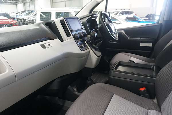 2022 Toyota Hiace Commuter GDH322R