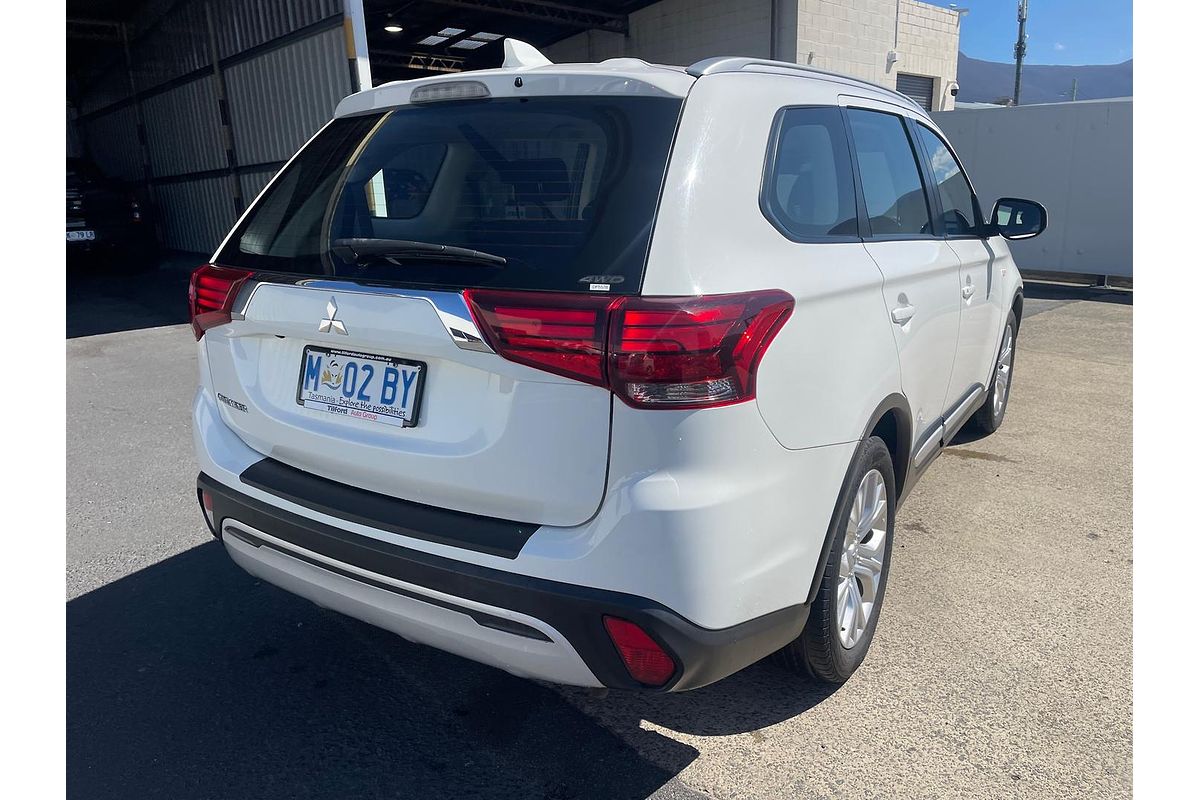 2020 Mitsubishi Outlander ES ZL
