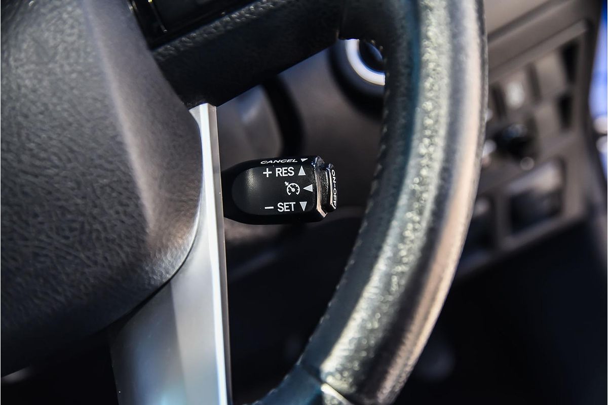2015 Toyota Hilux SR5 GUN126R 4X4