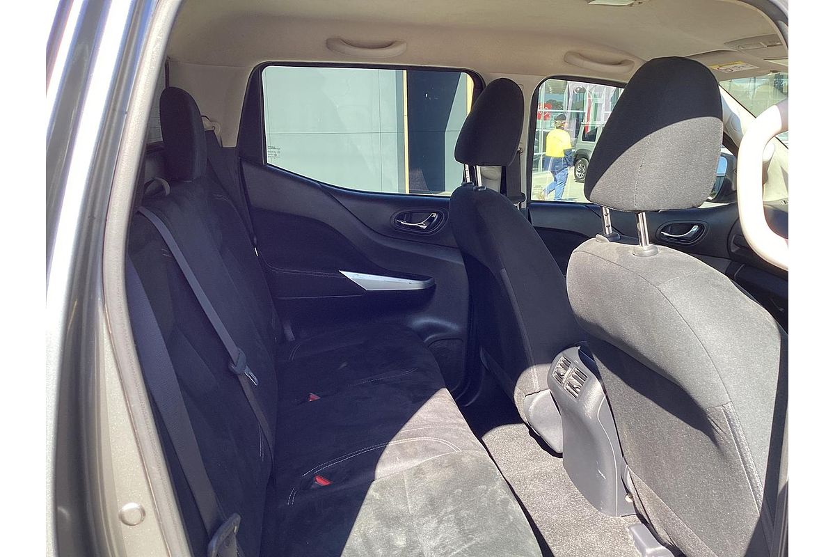 2020 Nissan Navara ST D23 4X4