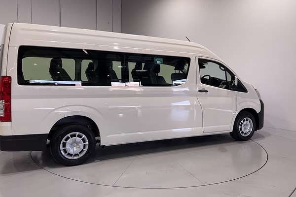 2023 Toyota Hiace Commuter GDH322R