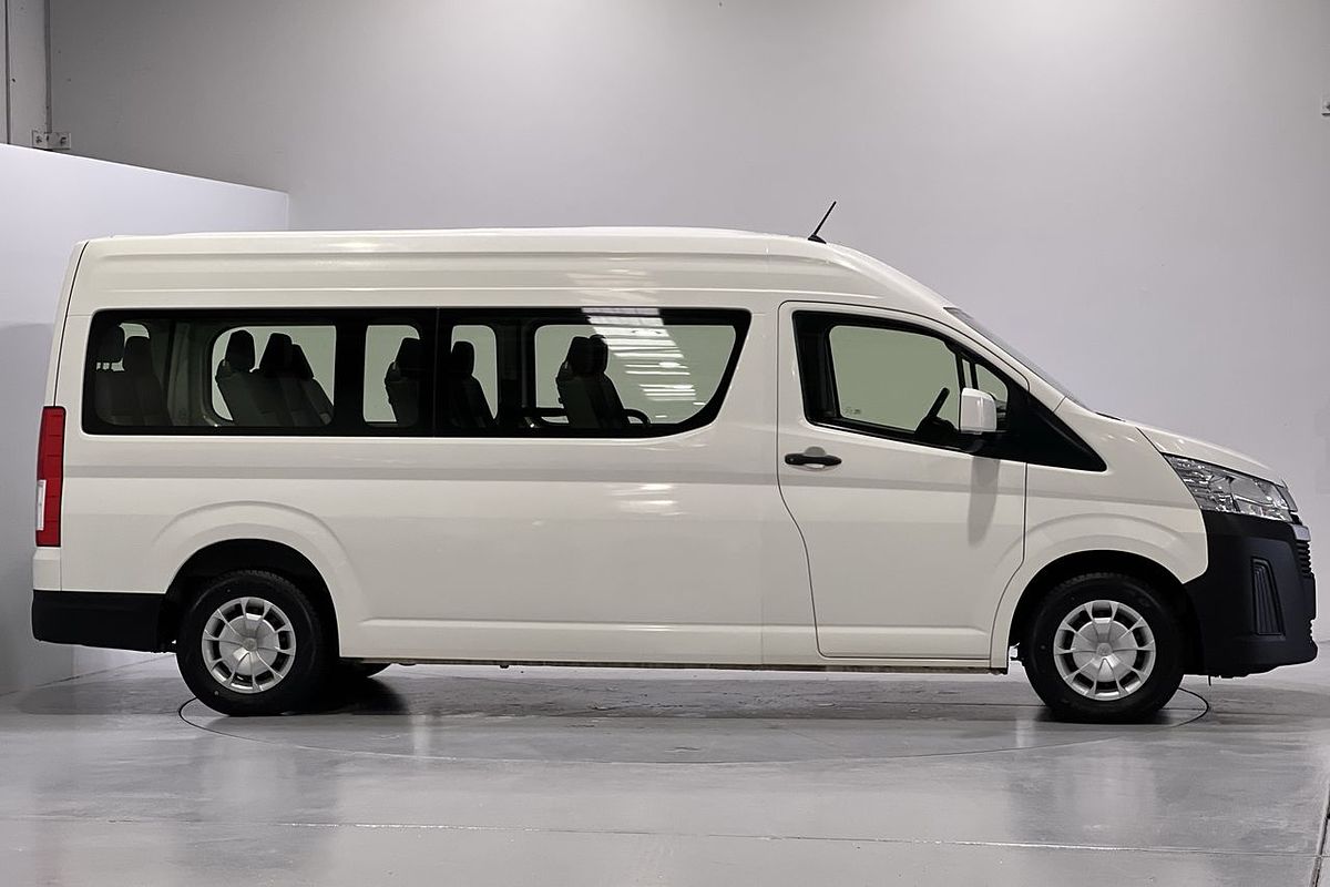 2019 Toyota Hiace Commuter GDH322R