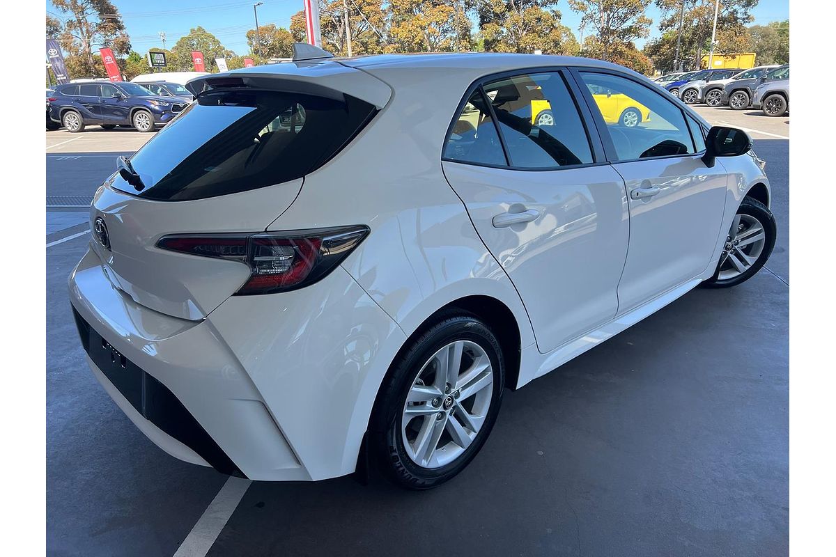 2021 Toyota Corolla Ascent Sport MZEA12R