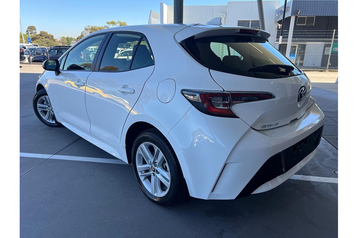 2021 Toyota Corolla Ascent Sport MZEA12R