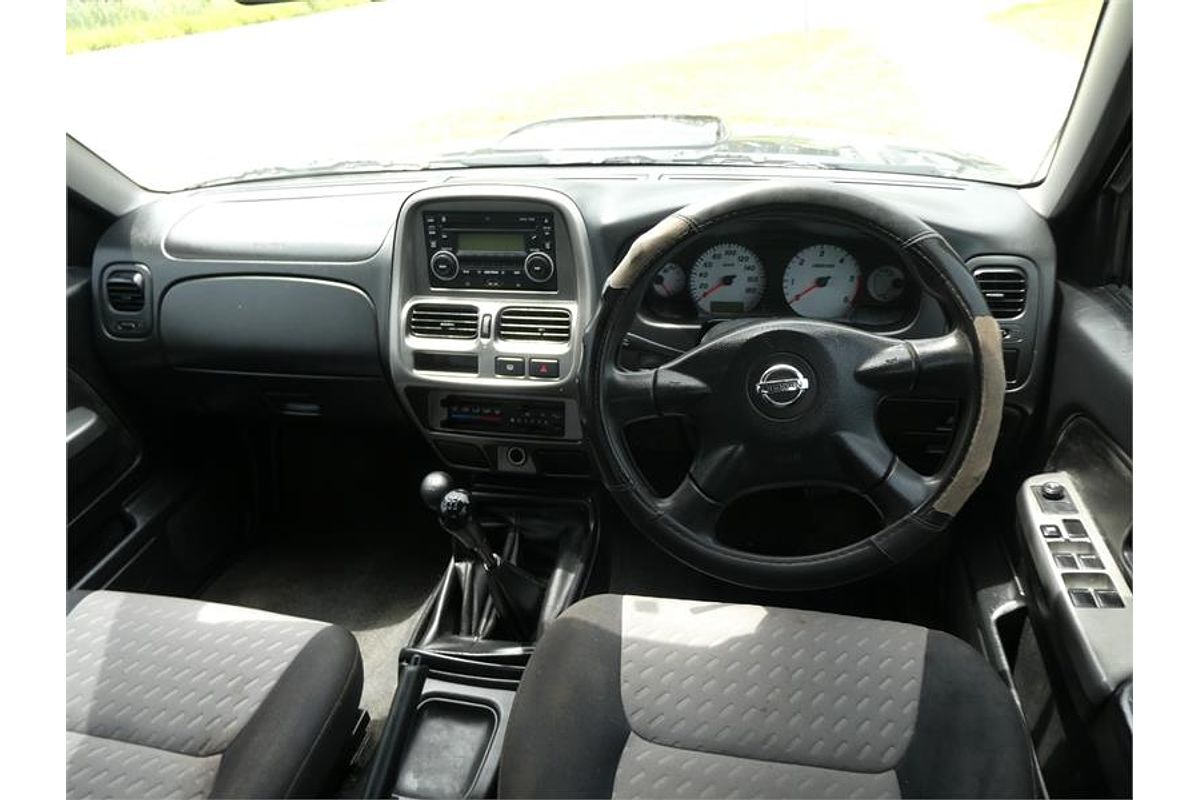 2010 Nissan Navara ST-R D22 4X4