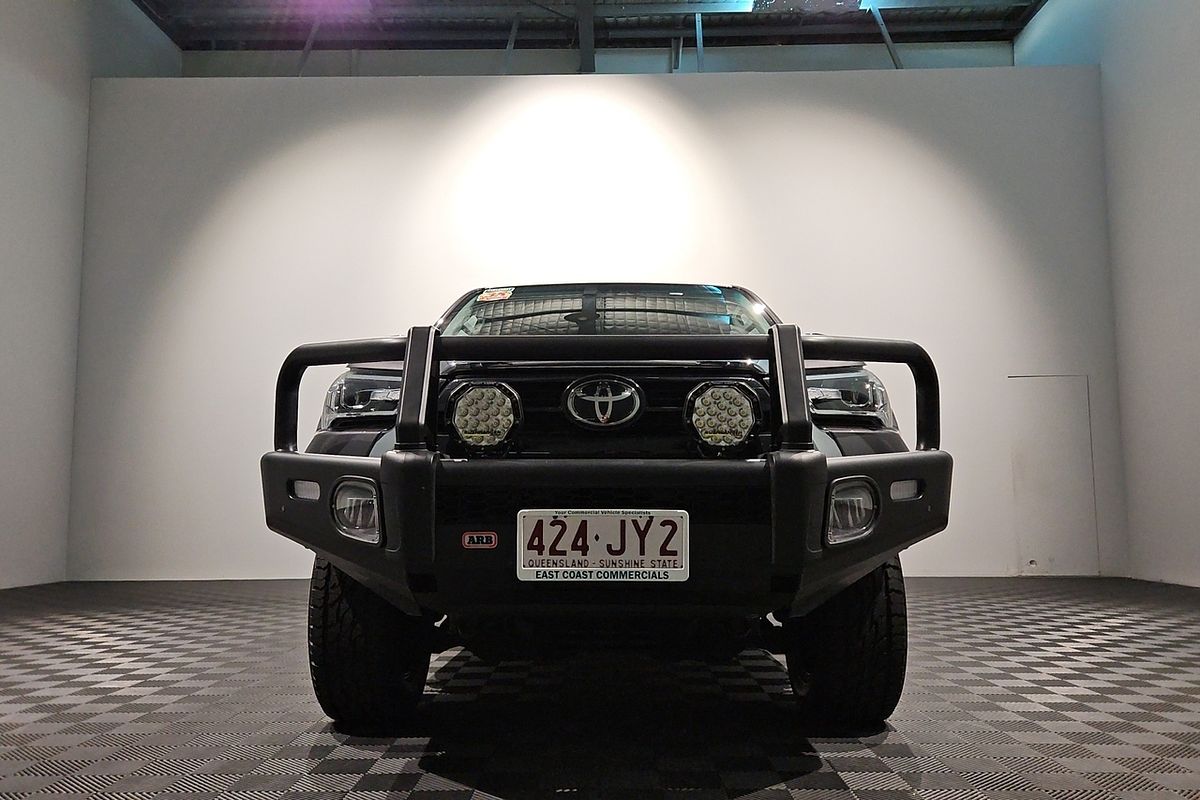 2022 Toyota Hilux SR5 GUN126R 4X4