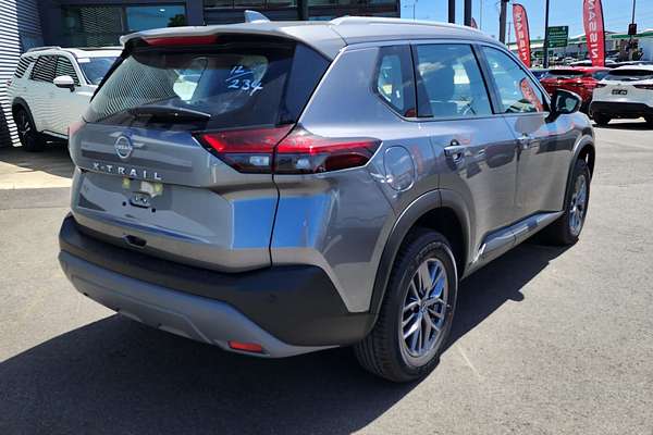 2024 Nissan X-TRAIL ST T33