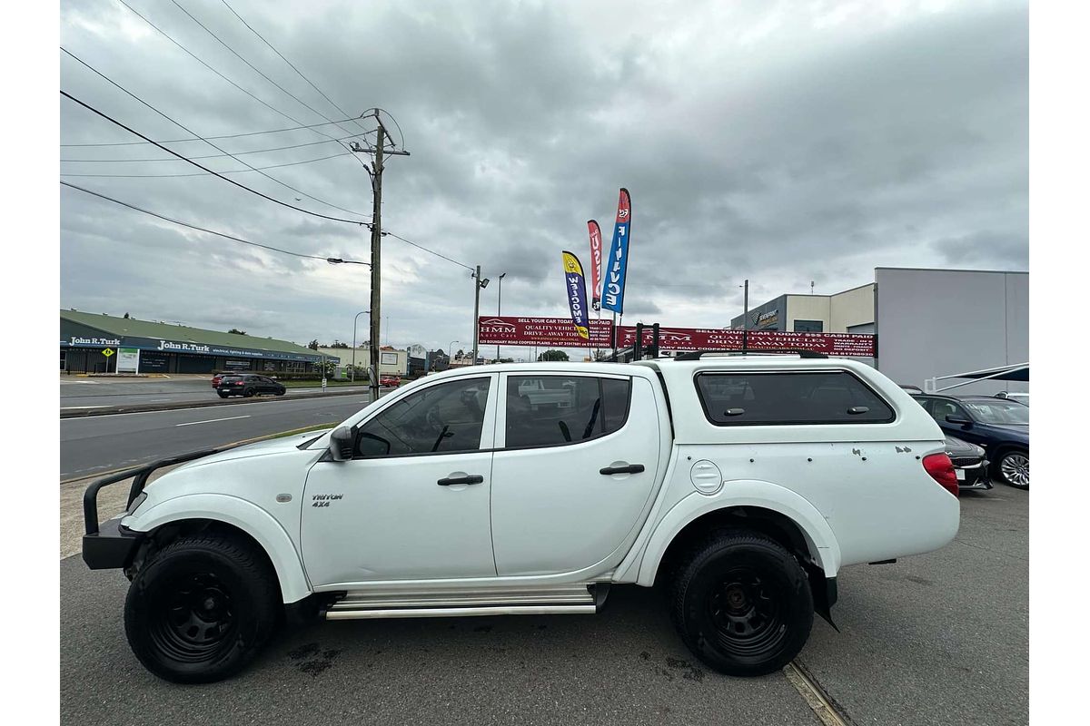 2013 Mitsubishi Triton GL-R MN 4X4