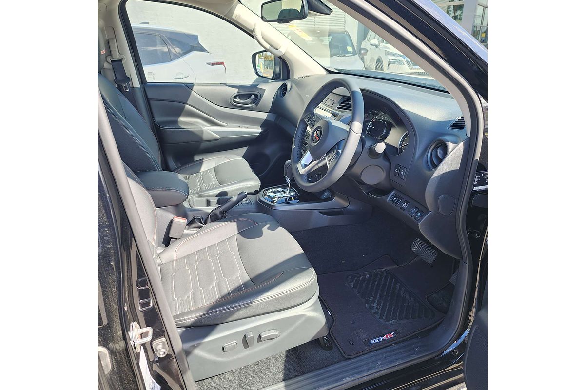 2024 Nissan Navara PRO-4X Warrior D23 4X4
