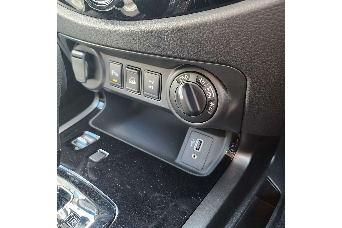 2024 Nissan Navara PRO-4X Warrior D23 4X4