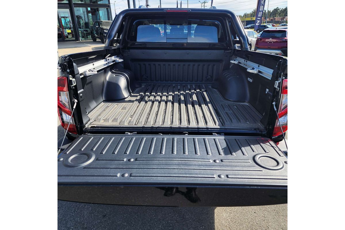 2024 Nissan Navara PRO-4X Warrior D23 4X4