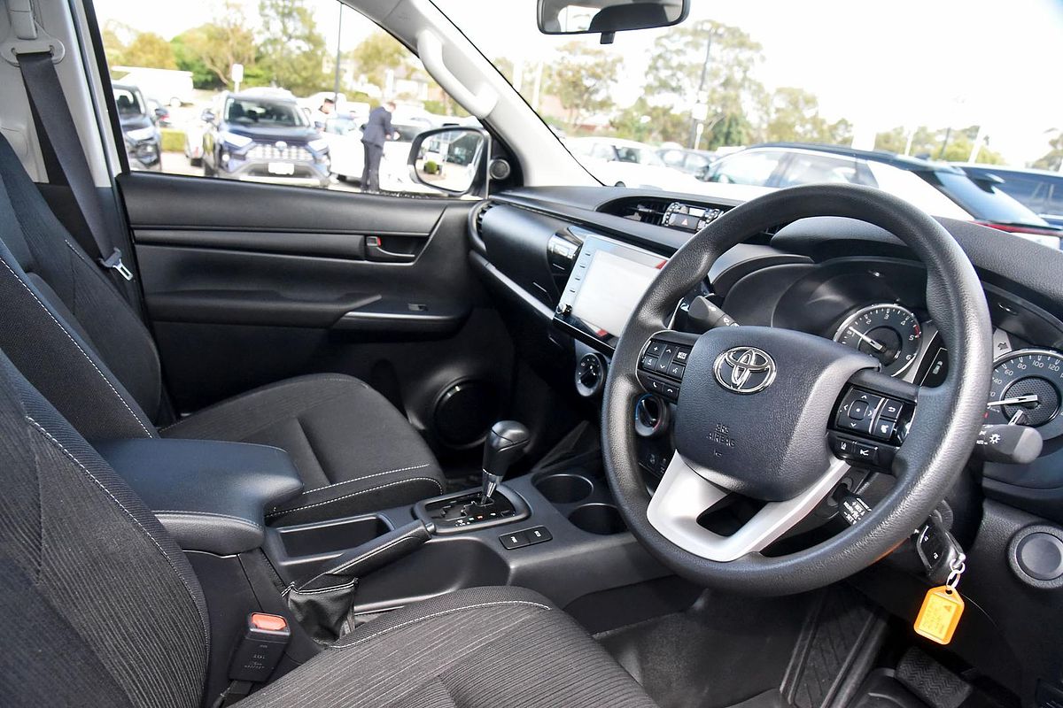 2023 Toyota Hilux SR GUN126R 4X4