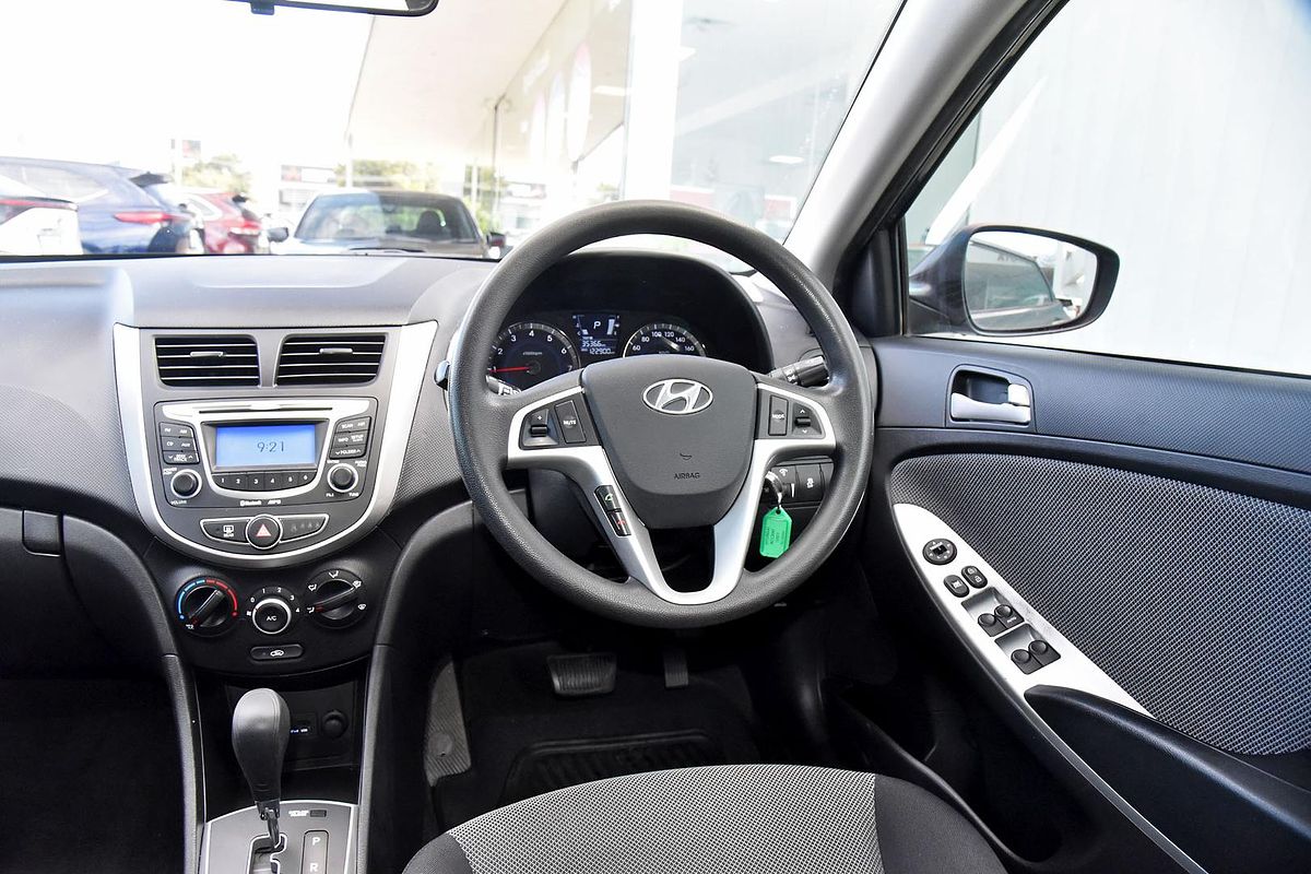 2012 Hyundai Accent Active RB