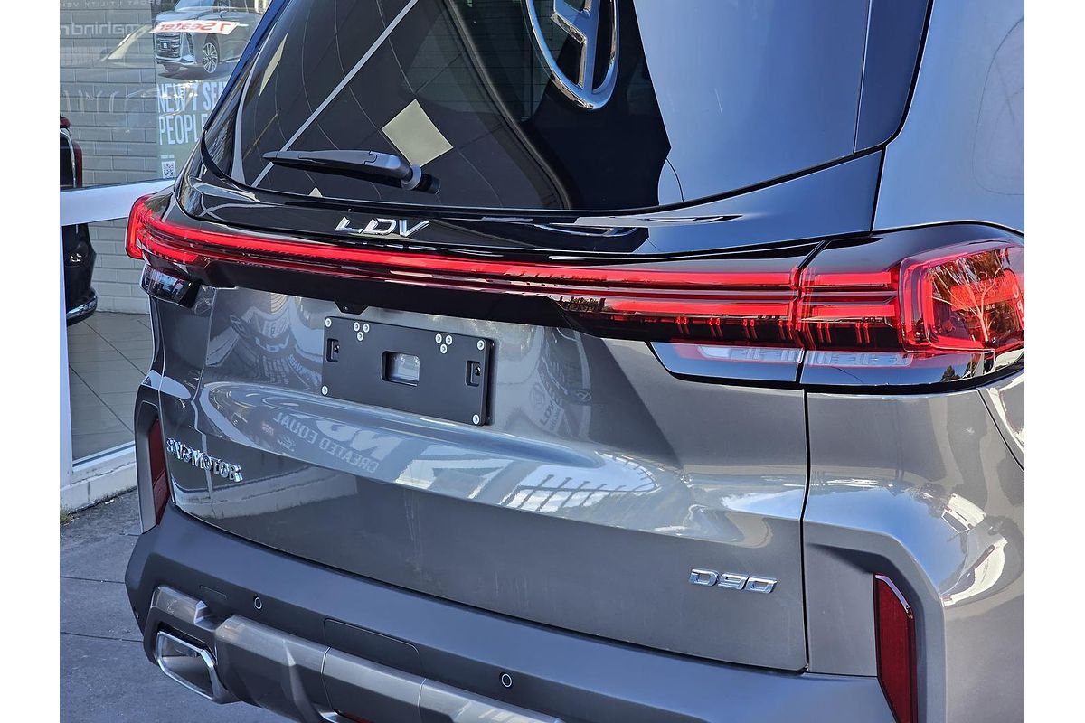 2024 LDV D90 Executive SV9A
