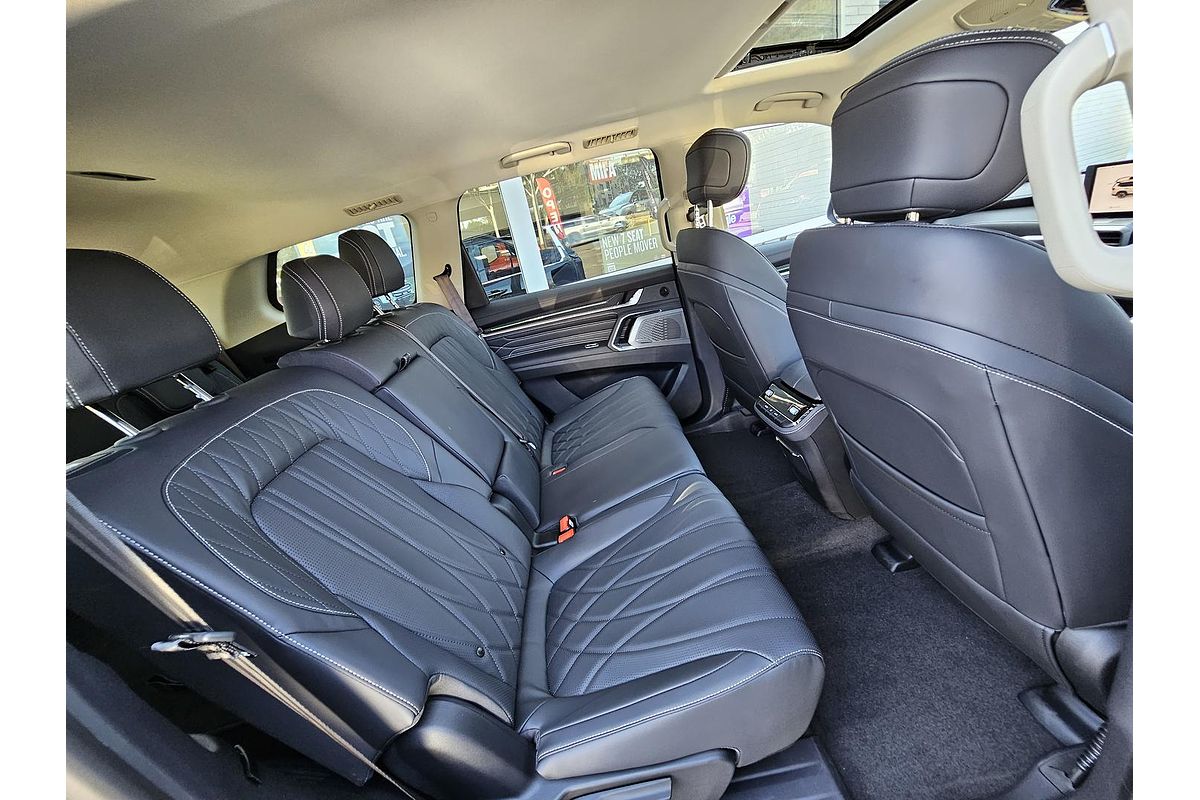 2024 LDV D90 Executive SV9A