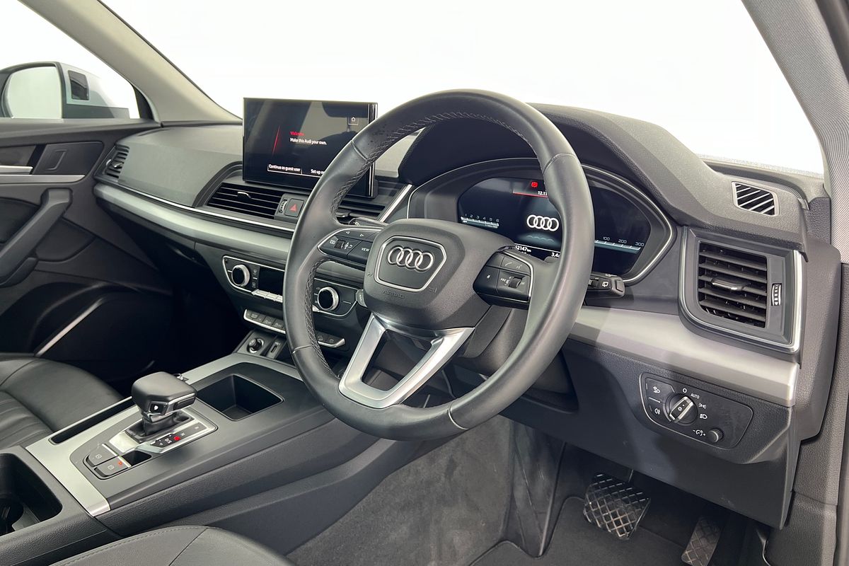 2023 Audi Q5 35 TDI FY