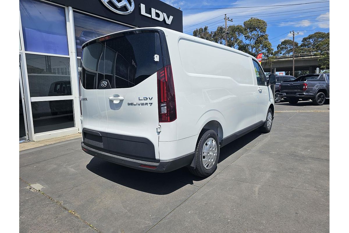2024 LDV Deliver 7 LWB