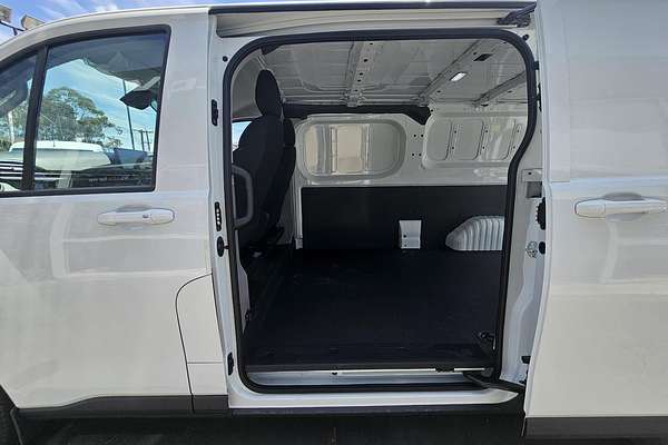 2024 LDV Deliver 7 LWB