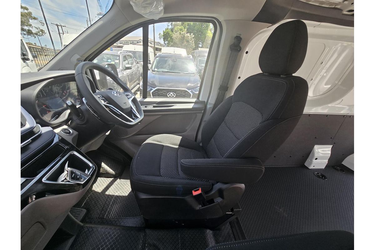 2024 LDV Deliver 7 LWB