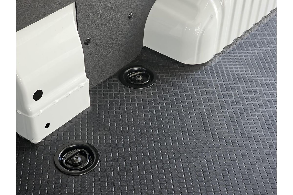2024 LDV Deliver 7 LWB