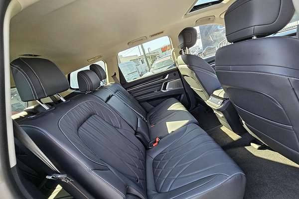 2024 LDV D90 Executive SV9A