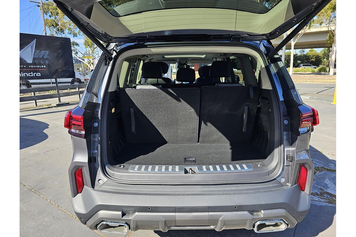 2024 LDV D90 Executive SV9A