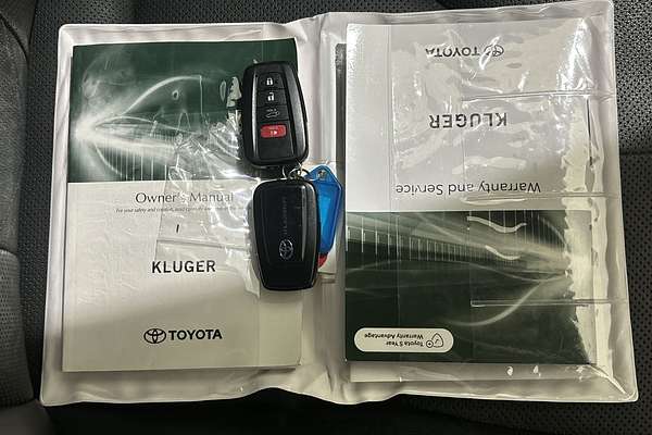 2022 Toyota Kluger Grande AXUH78R