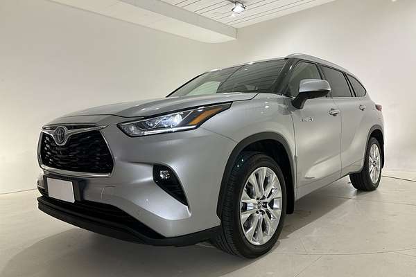 2022 Toyota Kluger Grande AXUH78R