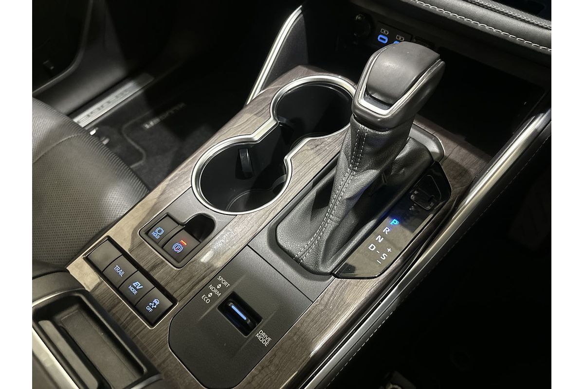 2022 Toyota Kluger Grande AXUH78R