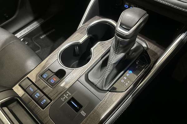 2022 Toyota Kluger Grande AXUH78R